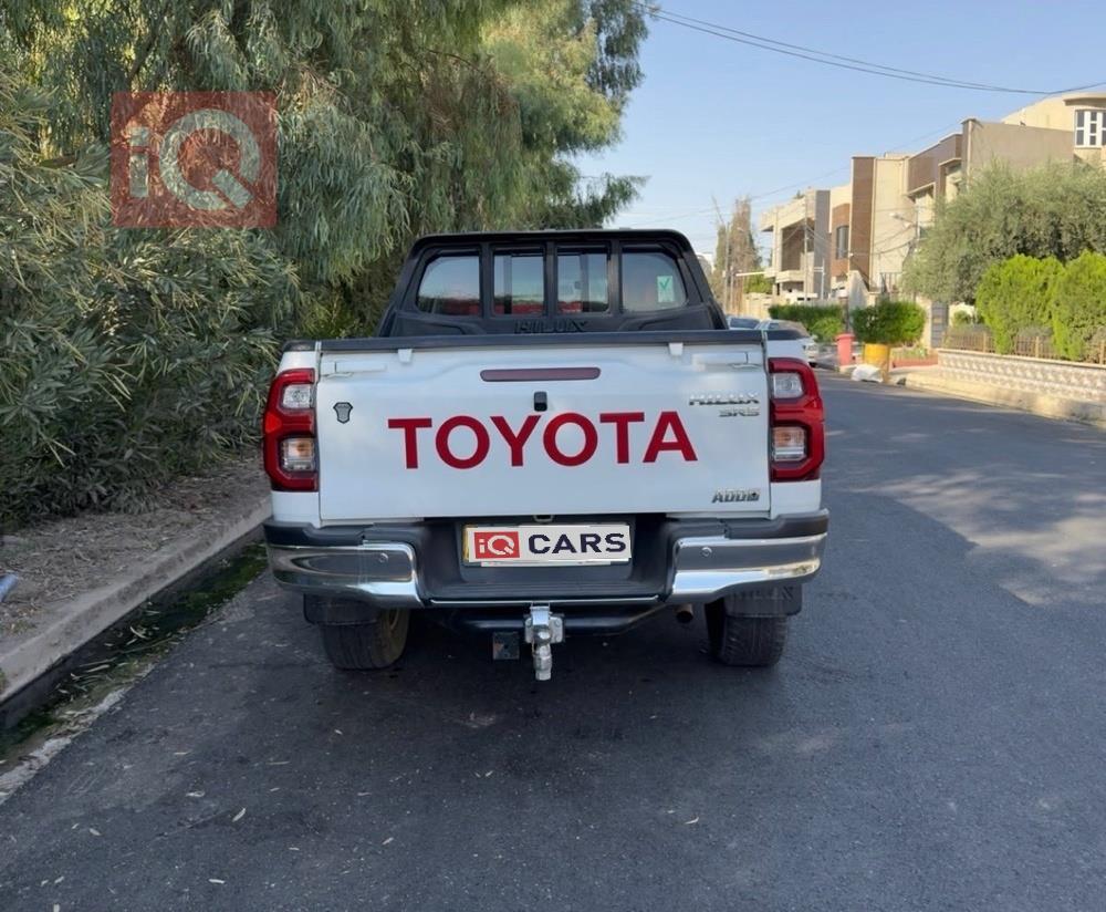 تويوتا هايلوكس